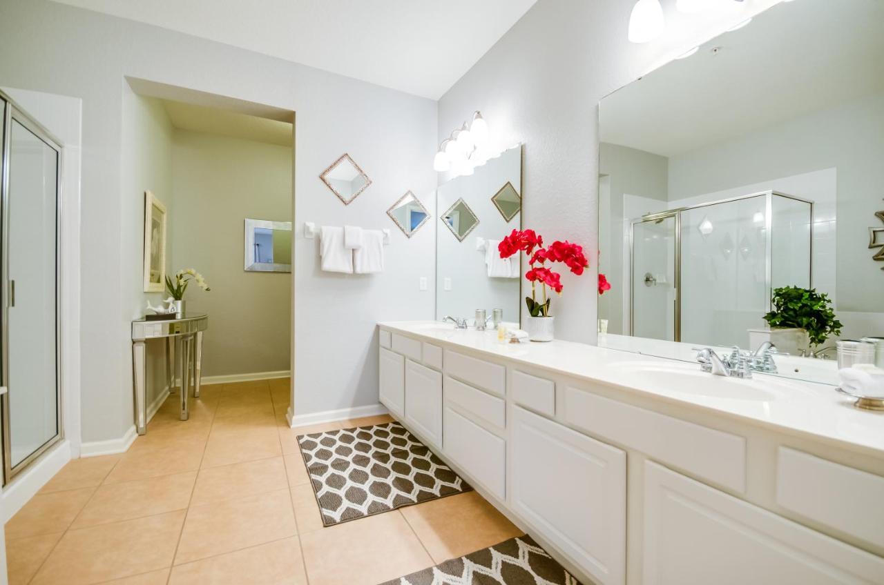 Spacious Condo In Vista Cay Resort Luxury Awaits Orlando Exterior photo