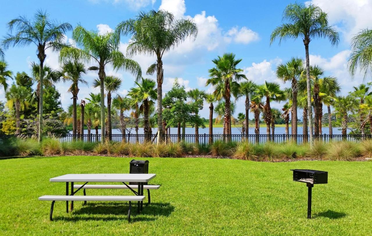 Spacious Condo In Vista Cay Resort Luxury Awaits Orlando Exterior photo
